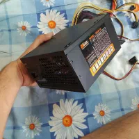 منبع تغذیه کامپیوتر