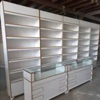 تعدادی قفسه ام دی آف مغازه