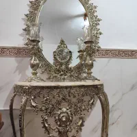 آیینه و کنسول و شمعدان و ساعت آلمینیوم