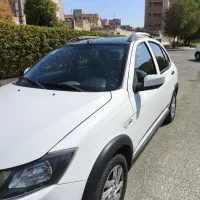 کویک R سفید مشکی