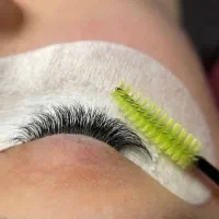 خدمات آموزش اکستنشن مژه|خدمات آرایشگری و زیبایی|رشت, منظریه|دیوار