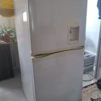 یخچال فریزر اسنوا سالم