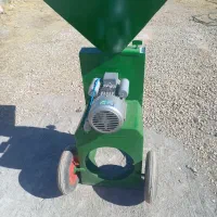 تولید انواع علوفه خردکن وآسیاب غلات باموتور ۳ اسب