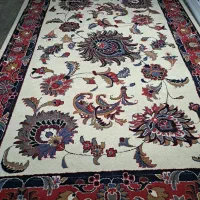 با سلام یک فرش ۶ متری تمیز در حد نو