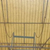 صندلی با زنجیر تاب بازی ۳۰×۵۰ آهنی ۳.۰۰۰.۰۰۰ تومان|تخت و صندلی بچه|تهران, فردوسی|دیوار