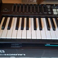 Midi controller novation launchkey 61|پیانو، کیبورد، آکاردئون|شیراز, دینکان|دیوار