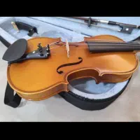 ویولن تی اف   4\2   دو چهارم  در حد نو