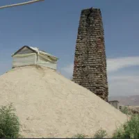 910-متر-چهار-دیواری-در-روستای-خوش-داخل-بافت