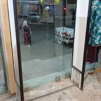 تگ و گیت|فروشگاه و مغازه|چهارباغ, |دیوار
