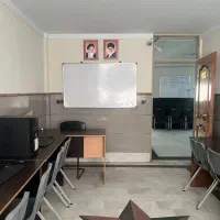 اجاره کلاس آموزشی و سایت کامپیوتری و اتاق کنفرانس|اجارهٔ کوتاه‌مدت دفتر کار و فضای آموزشی|زنجان, |دیوار