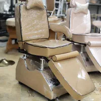 پارتیشن چوبی و صندلی ارایشگاهی|آرایشگاه و سالن‌های زیبایی|تهران, شهرک شریفی|دیوار