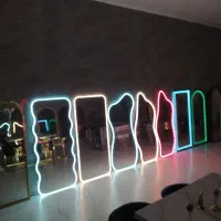 آینه های نئون و بک لایت