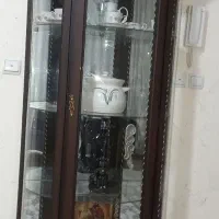بوفه چهار طبقه چوبی در حد نو شیک و قشنگ