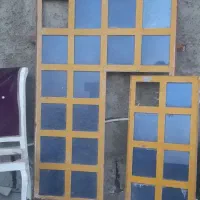 پنجره فلزی سنگین چهار چوب درب