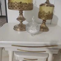 جلومبلی صدفی همراه عسلی|مبلمان خانگی و میز عسلی|صحنه, |دیوار