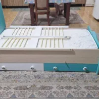 تخت کودک و نوجوان یکنفره