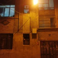 تولیدی خیاطی یا انبار ۲۰۰ متری ۳ خوابه در سیروس