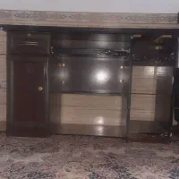 میز کامپیوتر کاملا سالم و محکم کشو دار|میز تحریر و کامپیوتر|اقبالیه, |دیوار