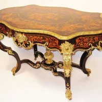 مبلمان لوستر مجسمه و.. فرانسوی و ایتالیایی