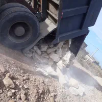 ماسه ، سنگ پی کوه وشن و آهک،،اجر دوقلو اماده|عمده‌فروشی|آبادان, |دیوار