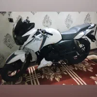 اپاچی 180