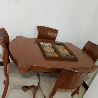 میز ناهارخوری