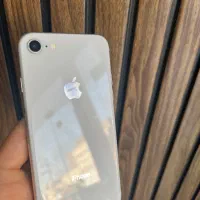 آیفون 8