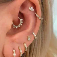 انجام پرسینگ ب صورت تخصصی|خدمات آرایشگری و زیبایی|قم, بنیاد|دیوار