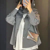فروشنده لباس