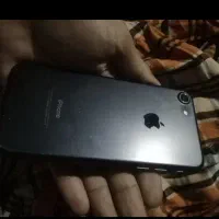 گوشی ایفون ۷تمیز