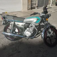 هندا موتور 200