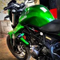 موتور بنلی دو سلیندر 300cc
