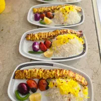 آشپز یا کمک آشپز آقا