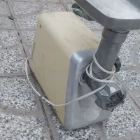 چرخ گوشت|خردکن، آسیاب، غذاساز|تربت‌حیدریه, پائین ولایت|دیوار