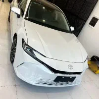 کمری 2025 پرمیوم