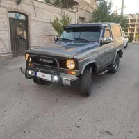 نیسان پاترول 2 در 4 سیلندر، مدل ۱۹۹۰