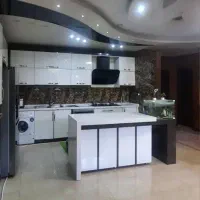 آپارتمان-111متری-2خواب-مخابرات-درحد-فول-امکانات