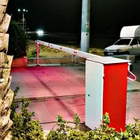 بوم راه بند. راهبند تلسکوپی.راه بند.بازویی راهبند.|ماشینآلات صنعتی|شیراز, شهرک گلها|دیوار