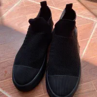 کفش کتانی