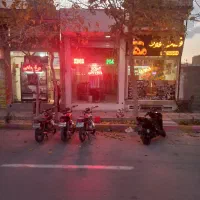 بر خیابان شاهد