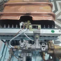 ابگرمکن ۳۱۱۵ در حد نو ۱ ماه استفاده شده