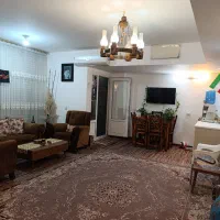 مجتمع الهیه، ۱۰۰ متر