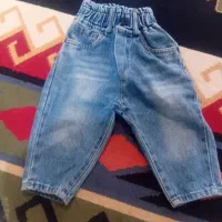 یک شلوار   لی نونو هست