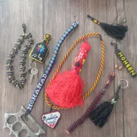 گردنبند بافتی .