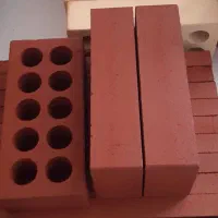 آجرنما لفتون قرمز