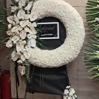 کد4 تسلیت دسته (بهترین قیمت بازارگل) تاج گل ترحیم|گل و گیاه طبیعی|تهران, سعادتآباد|دیوار