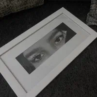 هدیه به یادماندنی/کادو/چشم سیاهقلم