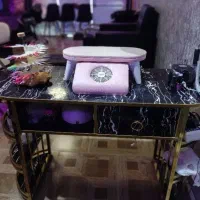 میز ناخن پله ای