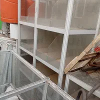 سطل حبوبات ویترین و قفسه