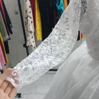 لباس عروس حتی یک بار پوشیده نشده|لباس|رشت, چله خانه|دیوار